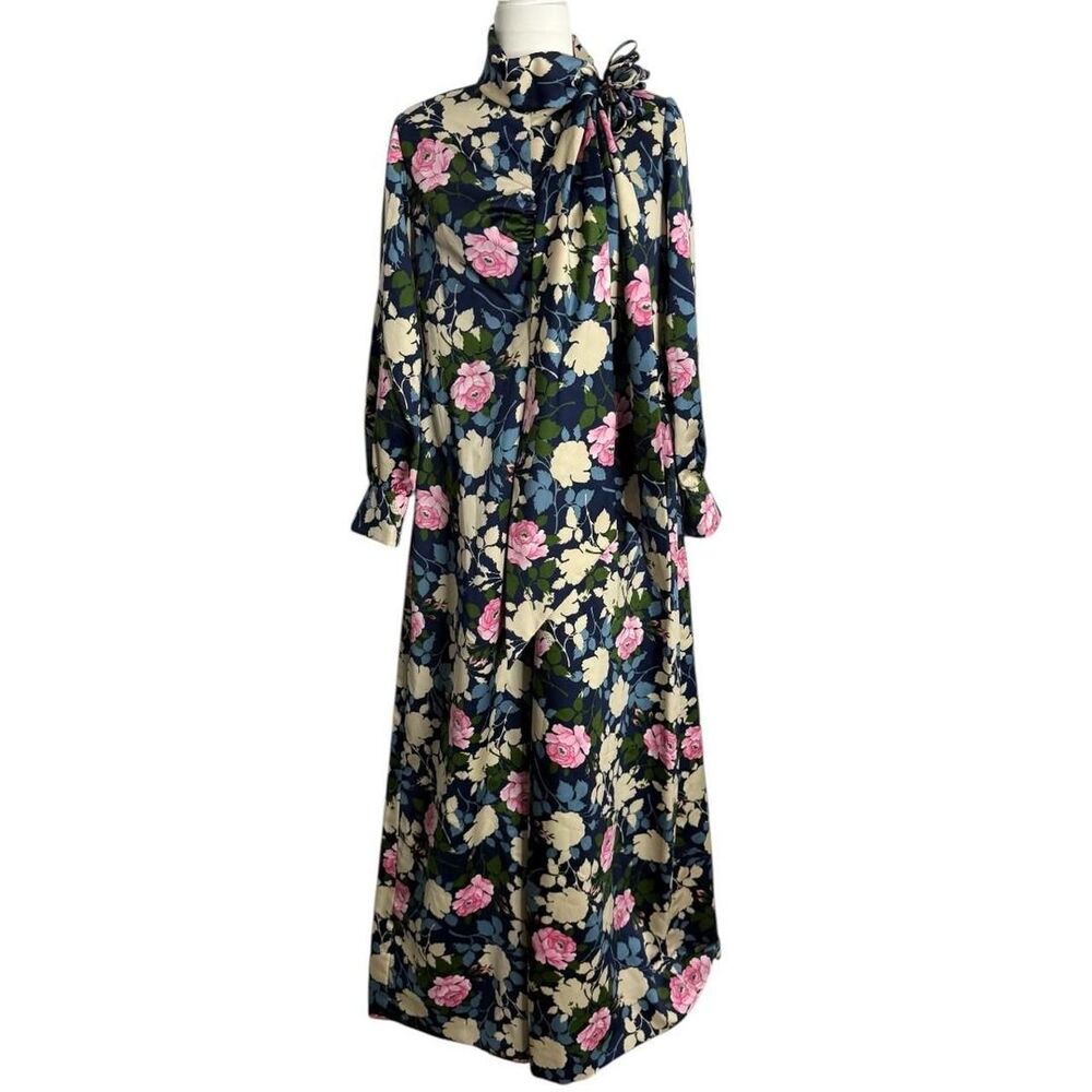 Vintage Handmade Women's Blue and Pink Dress